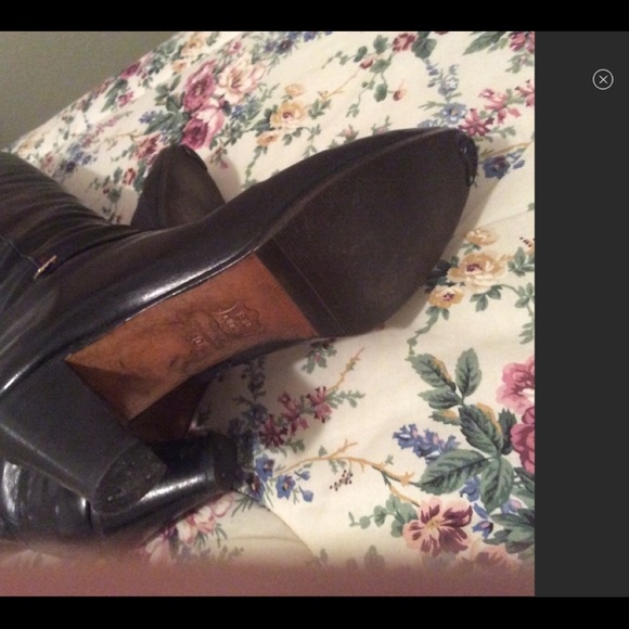 Salvatore Ferragamo boots  10 AA - Picture 13 of 14